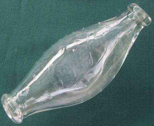 VINTAGE SMALL GRIPTIGHT, ENGLAND BABY BOTTLE, NO DAMAGE.