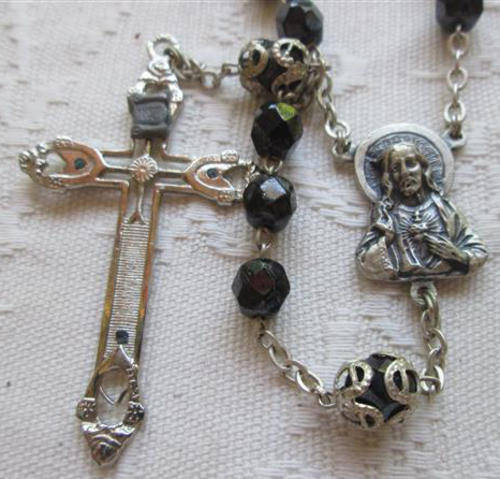 VINTAGE RELIGIOUS ROSERY BEADS,   FROM ROME