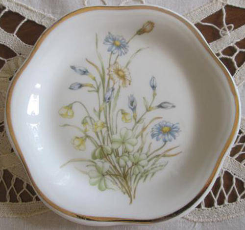 HAMMERSLEY ENGLISH FINE BONE CHINA PIN TRAY