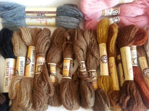 46  X ASSORTED SKEINS OF PENELOPE WOOLEN TAPESTRY THREADS