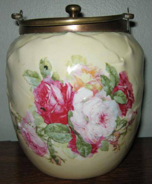 EARLY 20TH CENTRY    HAND PAINTED    BISCUIT BARREL