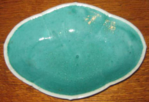 BEAUTIFUL, OVAL SHAPED, HAND PAINTED, ORIENTAL SERVING BOWL