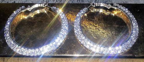 STUNNING CUBIC EARINGS IN SILVER PLATED
