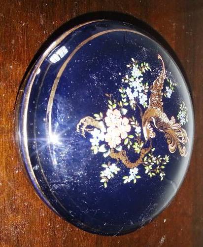 Black Porcelain Trinket Box Made in Greece  24K Gold(RELIST DUE TO NON PAYMENT)