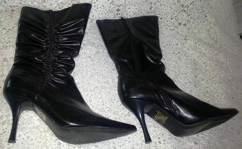 1 X PAIR UNREAL BLACK WINTER BOOTS