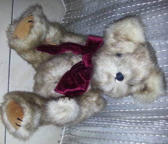COLLECTABLE MOHAIR ADORABLE BEAR