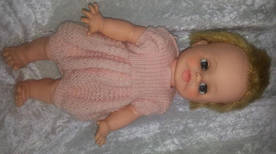 VINTAGE DOLL SAD 18-13
