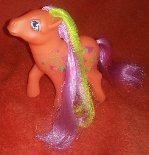 Hasbro's Vintage G1 My Little Pony: Half Note ( Rockin' Beat ) Lovely 1984