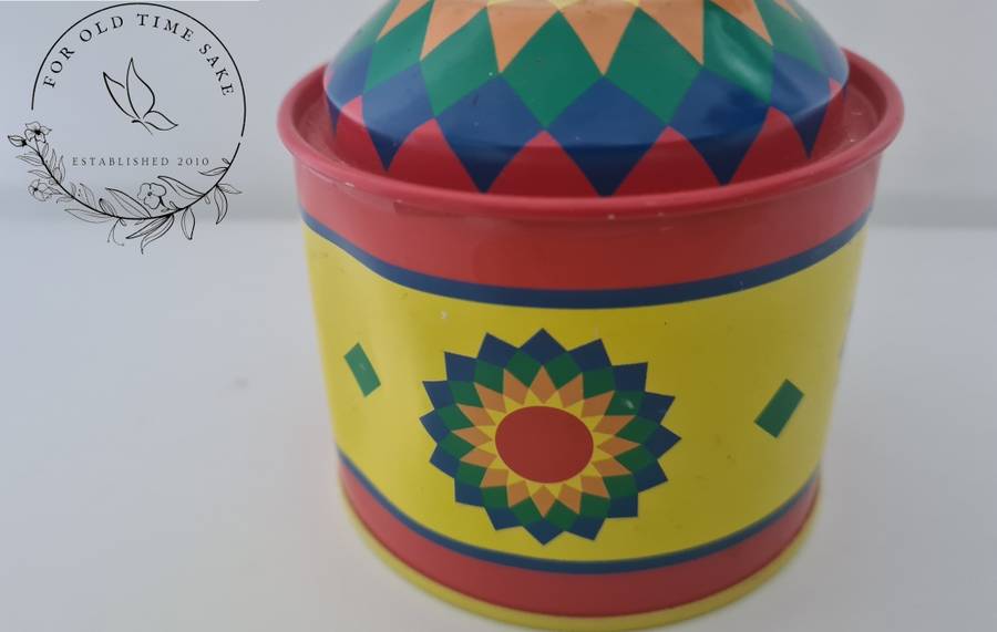 Tin Musical Box see photos for ding on side in working order