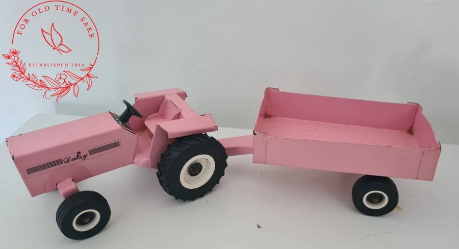 T/Metal Daisy with Trailer, see photos