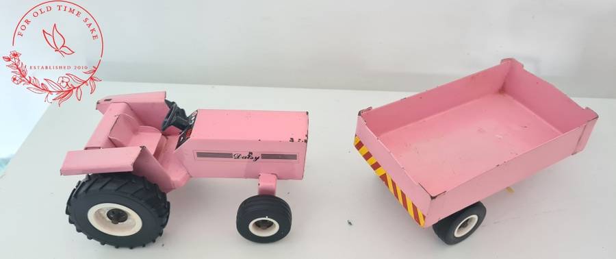 T/Metal Daisy with Trailer, see photos