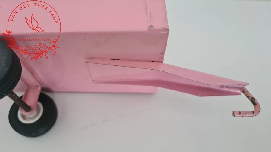 T/Metal Daisy with Trailer, see photos