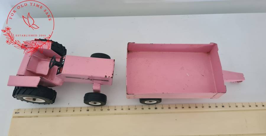 T/Metal Daisy with Trailer, see photos