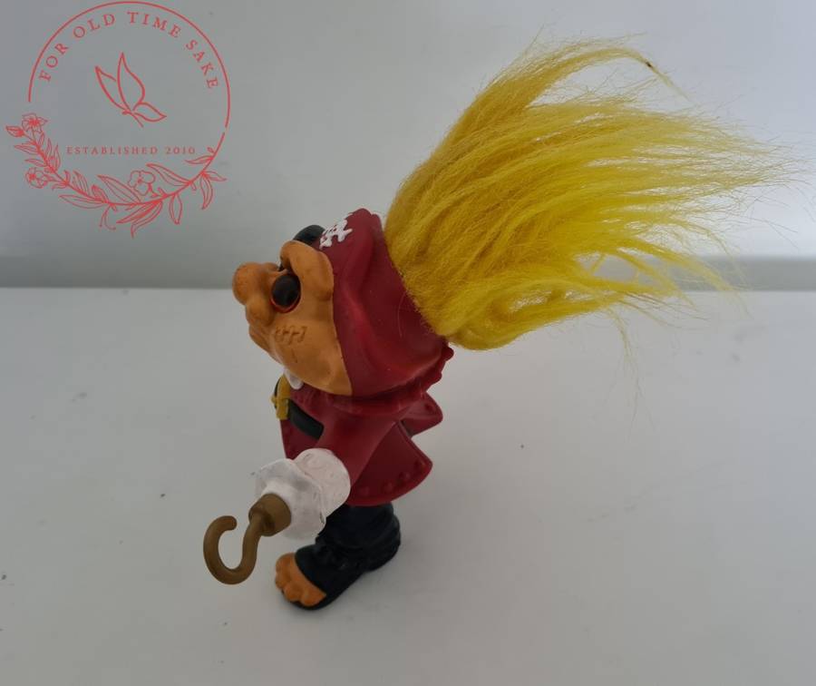 1992 Hasbro Battle Trolls Cap`n Troll Action Figure +- 18cm