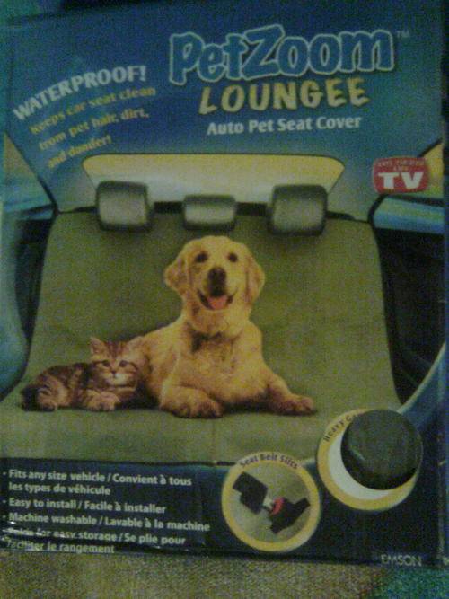 BRAND NEW PET ZOOM LOUNGEE {AUTO PET SEAT COVER }*R1 BID NOW*