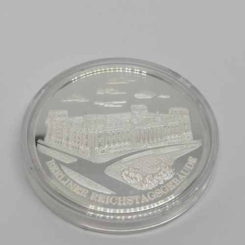 German 1993 Berlin Taler fine silver medallion - weighs 22.9g