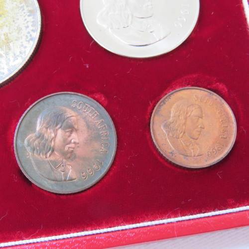 1966 RSA short proof set in long proof box - Afrikaans R1