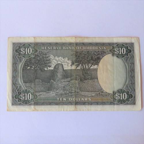 Reserve Bank of Rhodesia Ten Dollars 3 December 1975 - VF