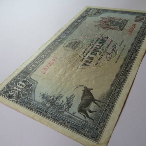 Reserve Bank of Rhodesia Ten Dollars 1 March 1976 - VF-