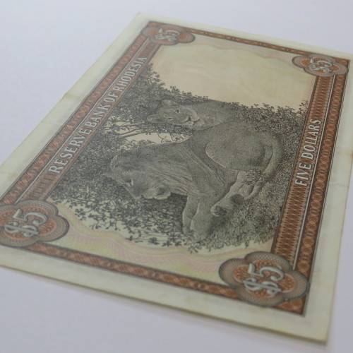 Reserve Bank of Rhodesia Five Dollars 15 May 1979 - AU