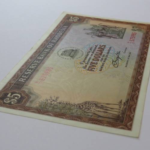 Reserve Bank of Rhodesia Five Dollars 15 May 1979 - AU