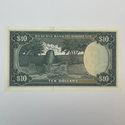 Reserve Bank of Rhodesia Ten Dollars 19 November 1975 uncirculated and top quality