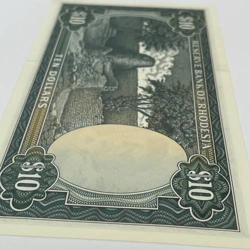 Reserve Bank of Rhodesia Ten Dollars 19 November 1975 uncirculated and top quality