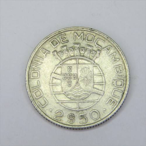 1942 Mozambique 2 1/2 Escudo - AU