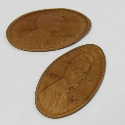 Lot of 8 elongated coins - various designs