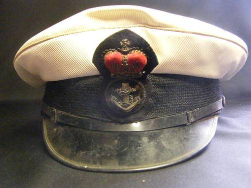 1968 Navy cap with Queens Crown badge - as per scan