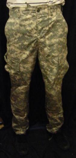 American Camouflage Army Pants - small - as per photo