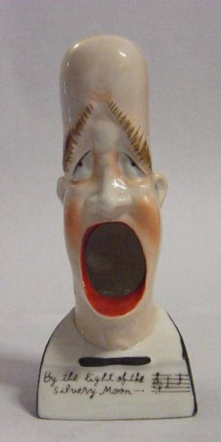 Antique Porcelain Long Face ashtray 12.5 x 5cm - as per scan