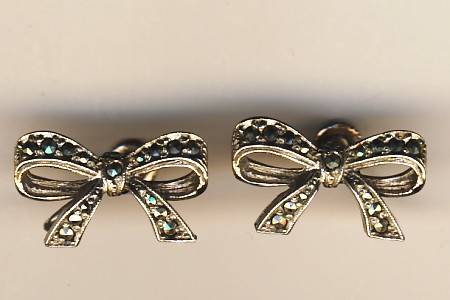 Pair of marcasite screw-on earrings - antique