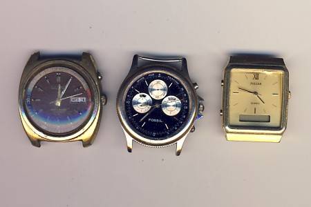 Lot of 3 watches not working Fossil ( Chronograph ), Pulsar , Seiko - You Bid Per Watch To Take All