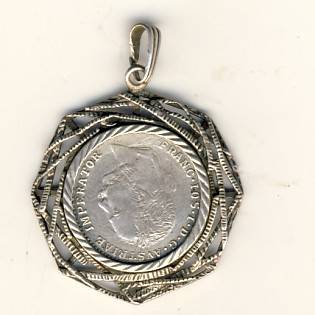 Silver pendant with fantasy coin - as per scan