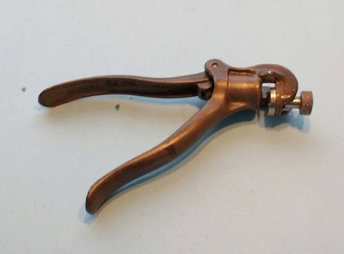 Eclipse Saw Set a good used tool in working order seldom offered as fine  see scans