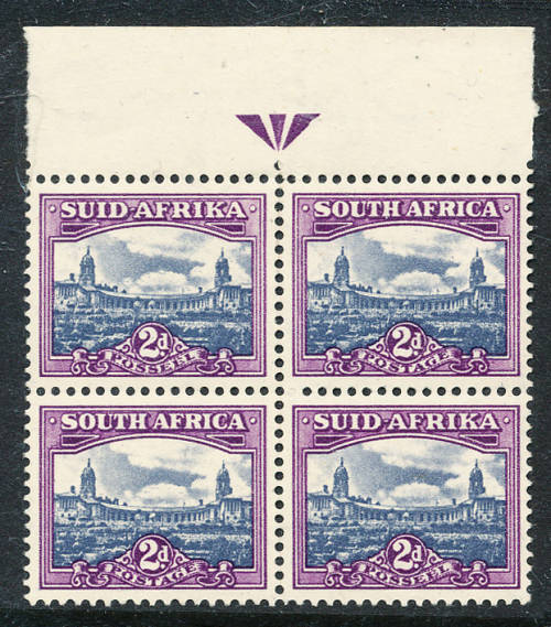 South Africa - 1950 - 2d Reduced - 2d top arrow block of 4 mint hinged . SACC 133 .