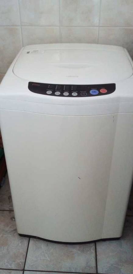 SAMSUNG SW70X2P Top Loader 5kg Washing Machine. (READ DESCRIPTION)