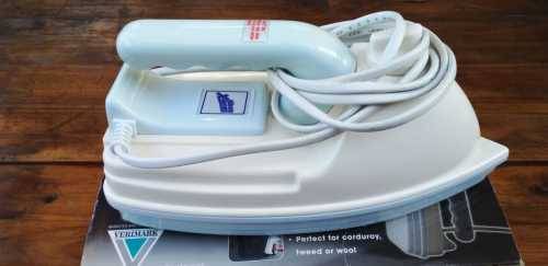 1 x Steam Extreme Verimark Steam Iron.