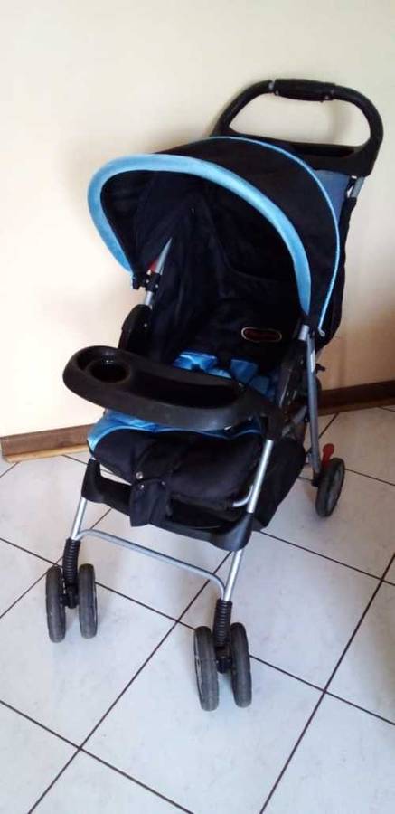 Chelino Stroller (READ DESCRIPTION)