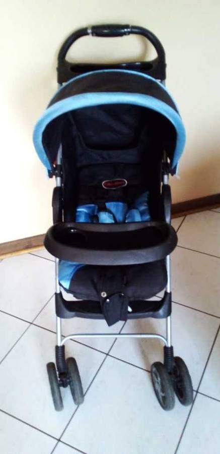 Chelino Stroller (READ DESCRIPTION)
