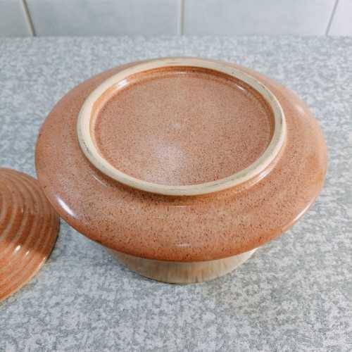 Pottery Gravy Pot with Lid