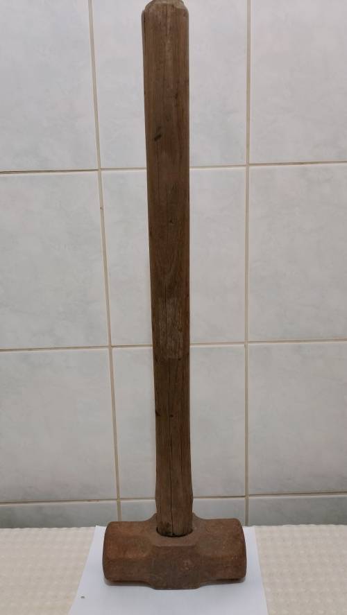 Vintage 10lb Sledge Hammer with Wooden Handle 60cm