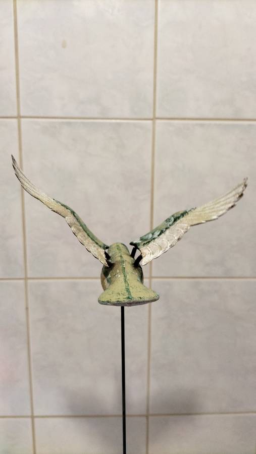 Painted Wooden Garden Humming Bird With Moving Wings