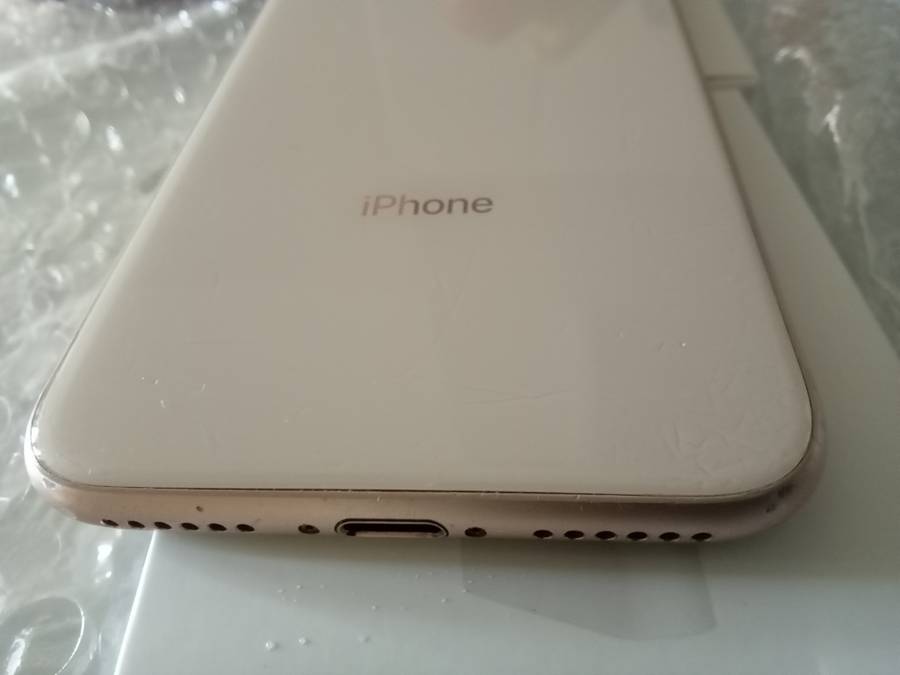 Apple iPhone 8 64GB - Gold