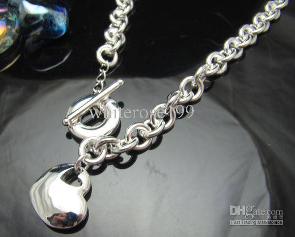 Brand New 925 silver heart necklace