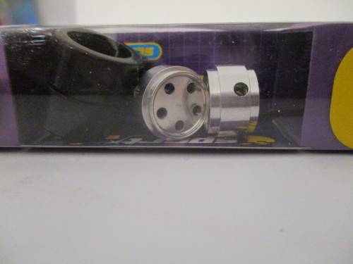 1/32 SCALE SCALEXTRIC TYRES AND RIMS (LE MANS)