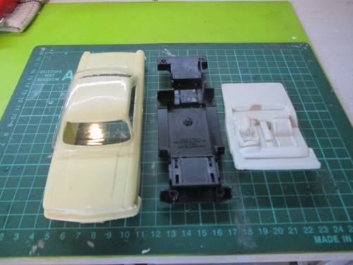 1/32 SCALE SLOT CAR BODY AND CHASSIS FORD GALAXIE WITH DECALS