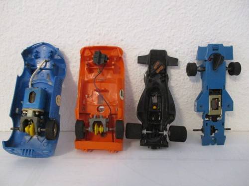 1/32 SCALE SCALEXTRIC SLOT CAR BODIES (SPARES OR REPAIRS)