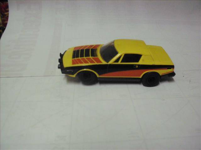 1:32 SCALE SLOT CAR - SCALEXTRIC TR7